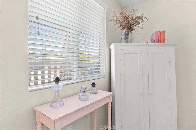 1424 Glengrove, Corona, CA 92882