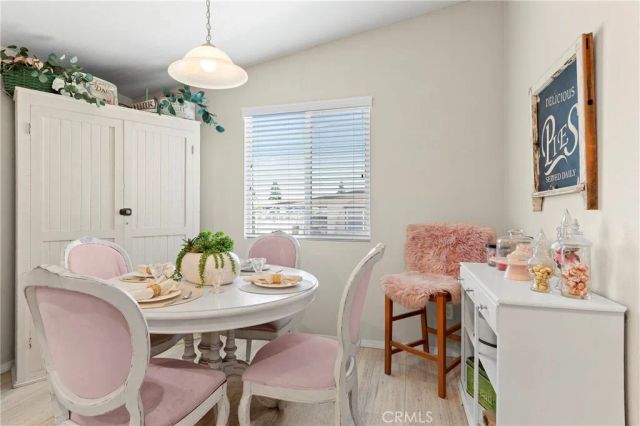 1424 Glengrove, Corona, CA 92882