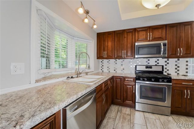 2 Saw Mill Way, St Charles, MO 63303