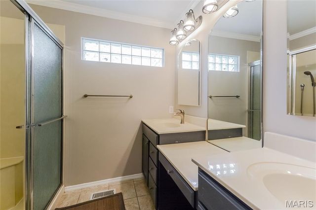 2 Saw Mill Way, St Charles, MO 63303