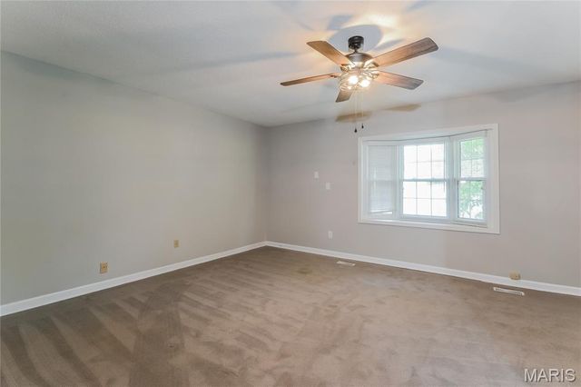 2 Saw Mill Way, St Charles, MO 63303