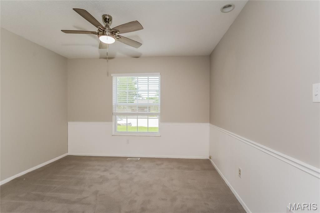 2 Saw Mill Way, St Charles, MO 63303