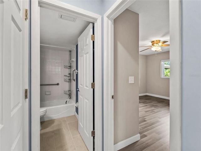 7113 BRIGHT CREEK DRIVE 100, Sarasota, FL 34231