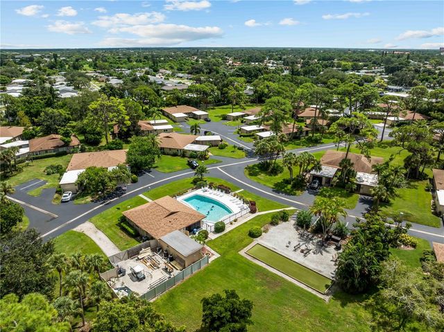 7113 BRIGHT CREEK DRIVE 100, Sarasota, FL 34231