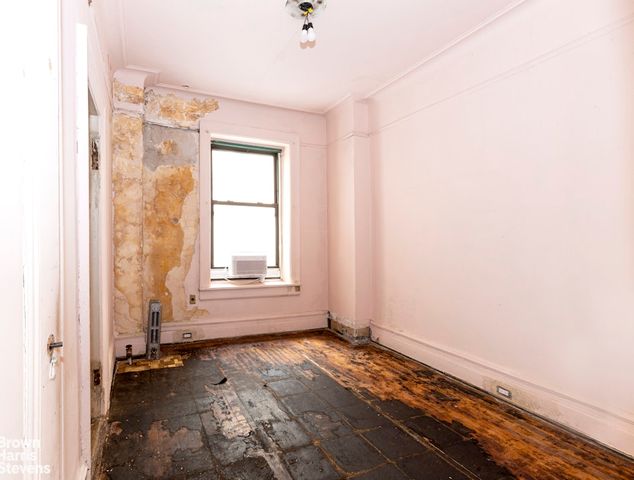 340 W 86th St Apt 5A, New York City, NY 10024