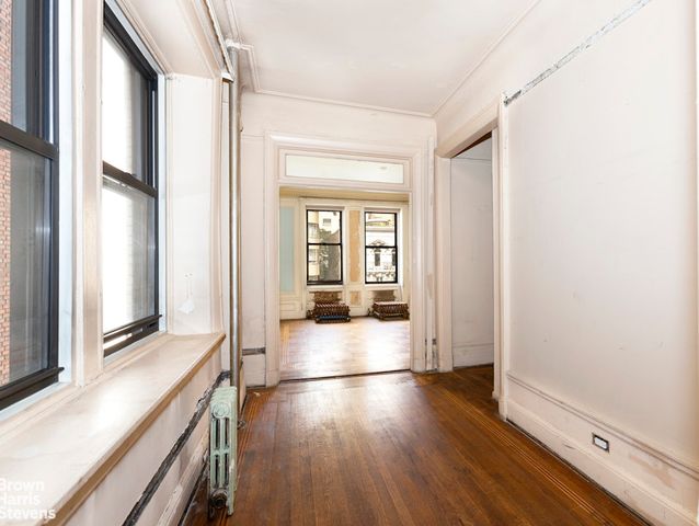 340 W 86th St Apt 5A, New York City, NY 10024