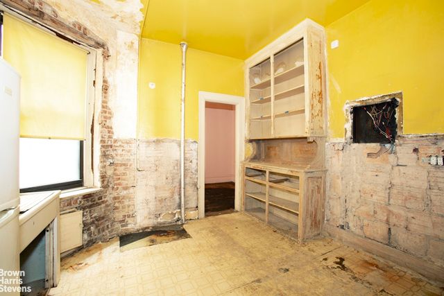 340 W 86th St Apt 5A, New York City, NY 10024