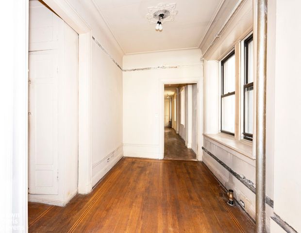 340 W 86th St Apt 5A, New York City, NY 10024