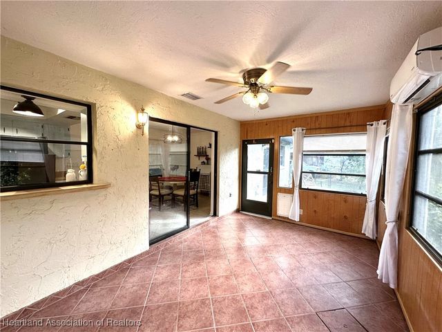 1616 Oak Avenue, Lake Placid, FL 33852