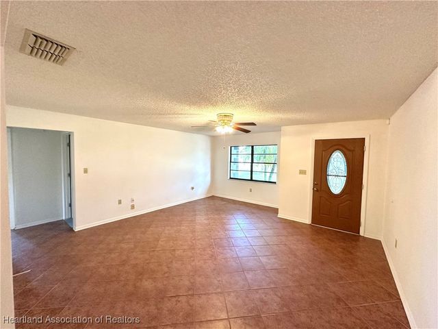 1616 Oak Avenue, Lake Placid, FL 33852