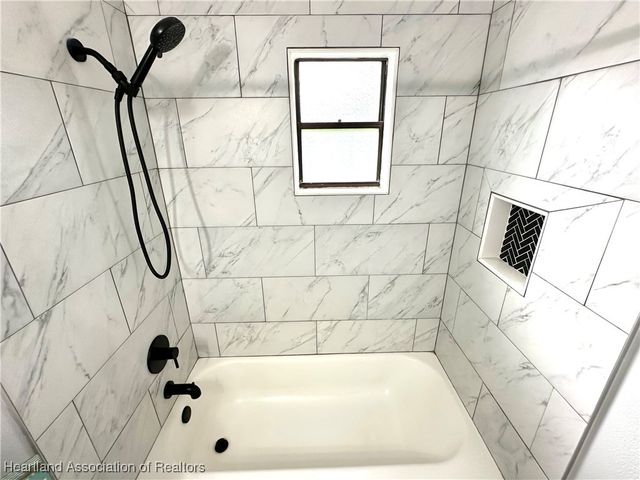 1616 Oak Avenue, Lake Placid, FL 33852