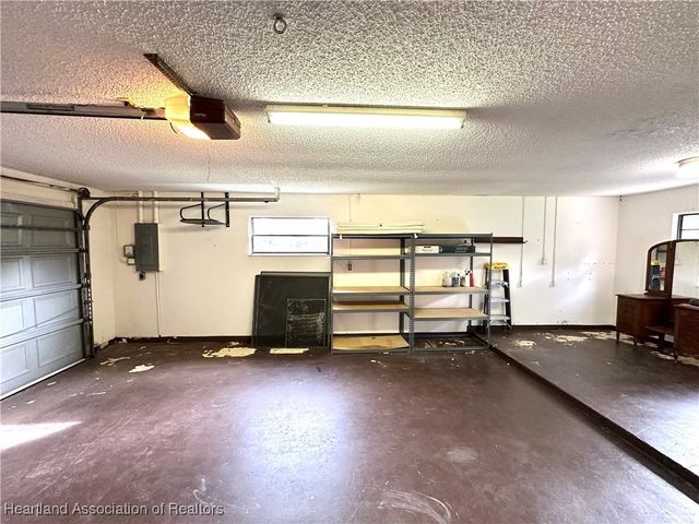 1616 Oak Avenue, Lake Placid, FL 33852