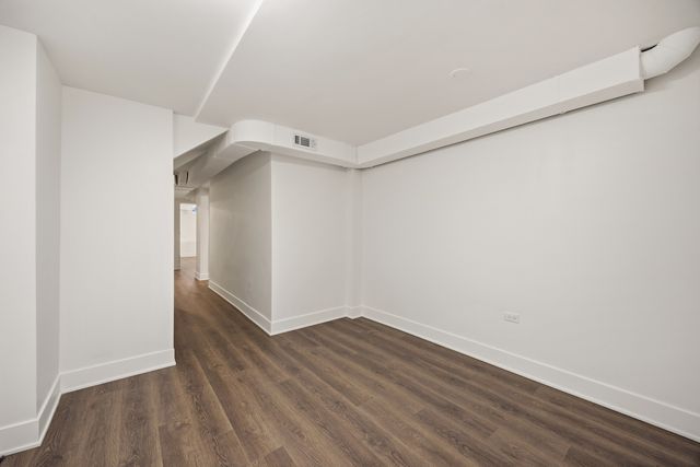 2107 N Clark Street, Chicago, IL 60614