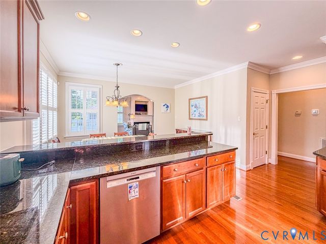 9438 Amberleigh Cir, Chesterfield, VA 23236