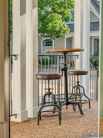9438 Amberleigh Cir, Chesterfield, VA 23236