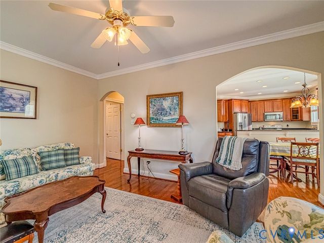 9438 Amberleigh Cir, Chesterfield, VA 23236