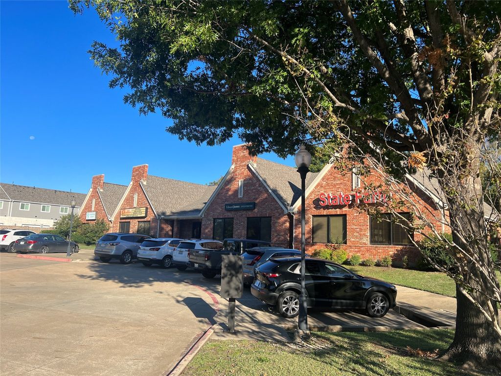 2300 W White Avenue 104B, Mckinney, TX 75071