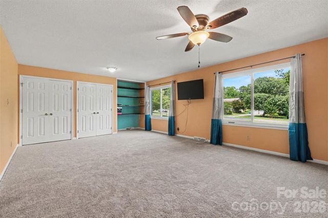 220 Roger Drive, Salisbury, NC 28147