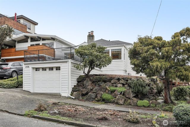 2418 W Boston, Seattle, WA 98199