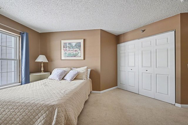 6165 Chasewood Parkway 1, Hopkins, MN 55343