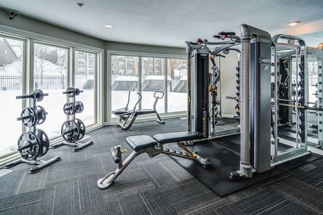 6165 Chasewood Parkway 1, Hopkins, MN 55343