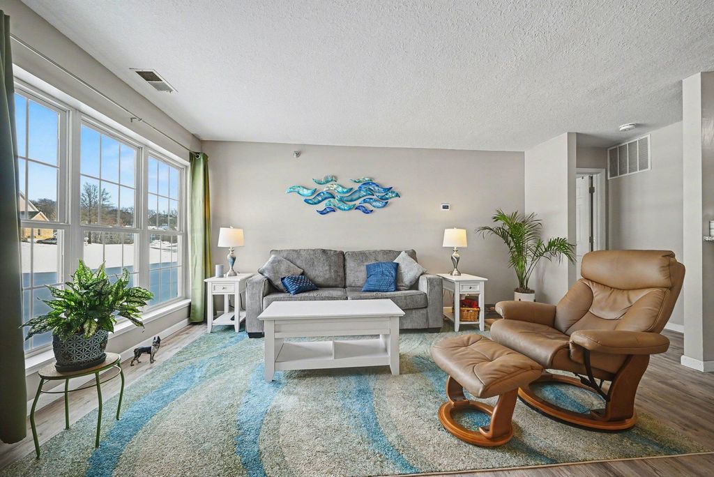 6165 Chasewood Parkway 1, Hopkins, MN 55343 — photo 3