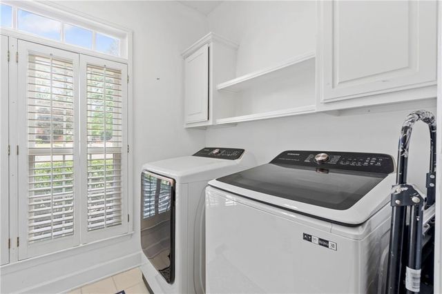 202 Plum Orchard Way, Woodstock, GA 30189