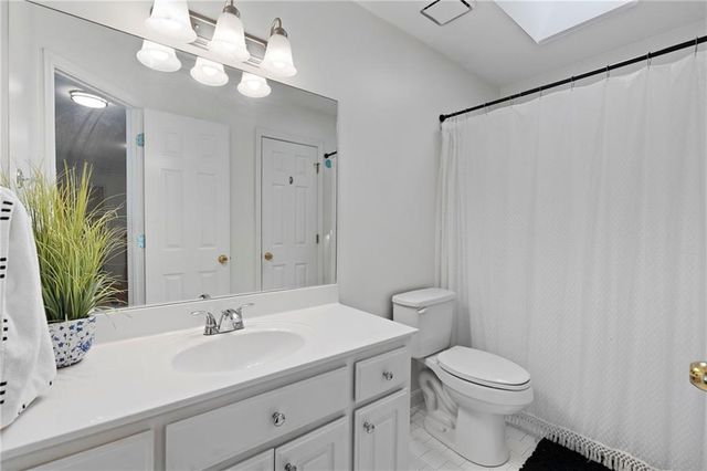 202 Plum Orchard Way, Woodstock, GA 30189