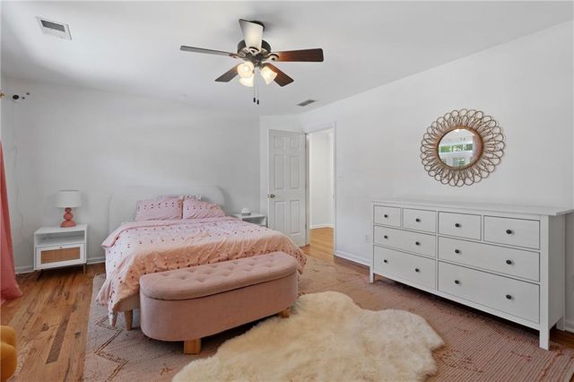 202 Plum Orchard Way, Woodstock, GA 30189