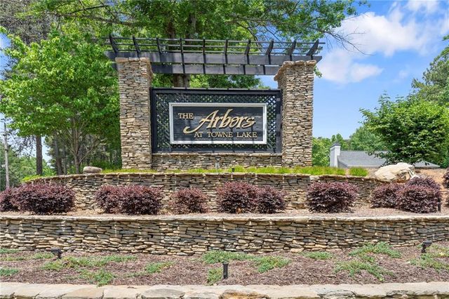 202 Plum Orchard Way, Woodstock, GA 30189