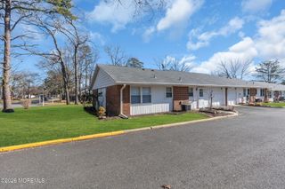 493 Portsmouth Drive D, Lakewood, NJ 08701