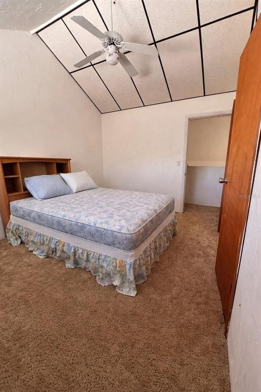 Image 16 of property listing at 7923 18TH AVENUE E, Palmetto, FL 34221