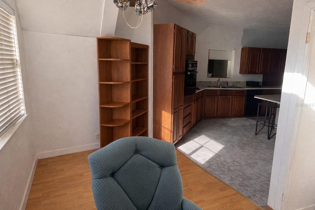 Image 4 of property listing at 7923 18TH AVENUE E, Palmetto, FL 34221