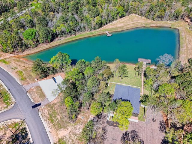 111 Rustic Ranch Drive, New Waverly, TX 77358