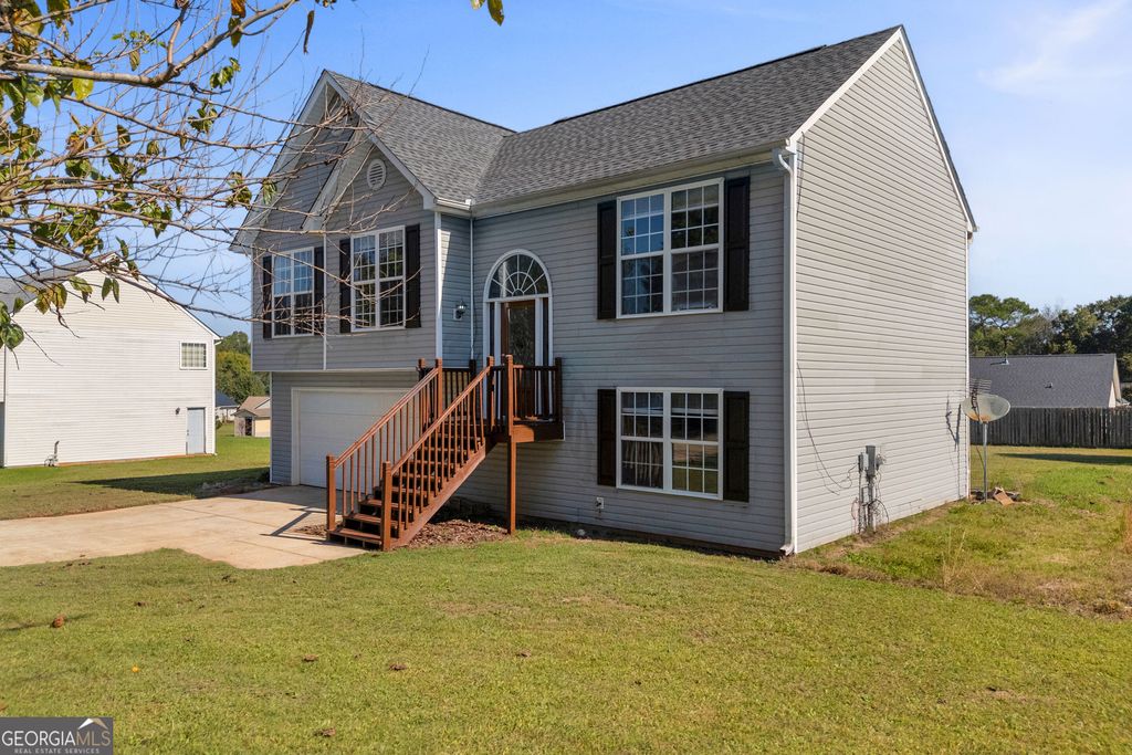 63 Lancashire Lane, Commerce, GA 30529 — photo 2
