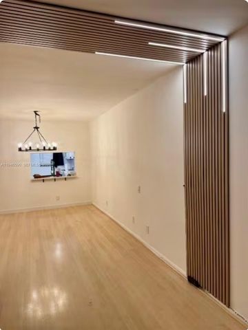 9460 Poinciana Pl 405, Davie, FL 33324