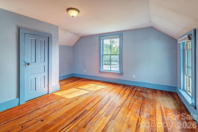 648 Lakeshore Drive, Asheville, NC 28804