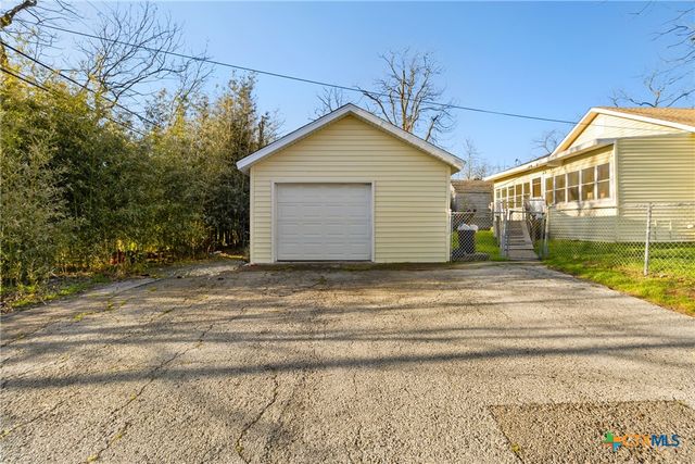 817 N 8th Street, Temple, TX 76501