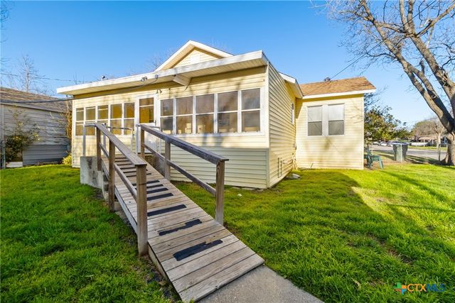 817 N 8th Street, Temple, TX 76501