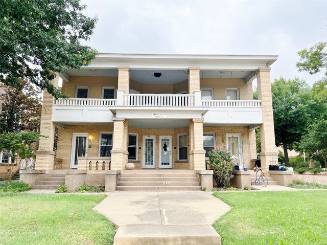 420 W Franklin Street 4, Waxahachie, TX 75165