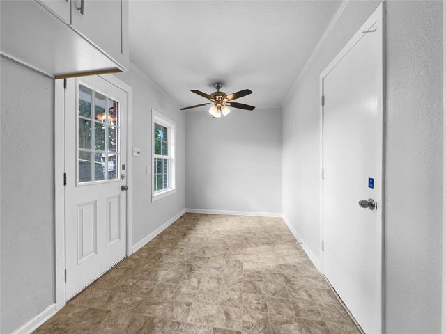 906 Central Avenue, Pasadena, TX 77502