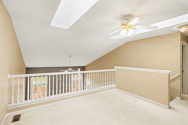 306 Pineknoll Court, Brighton, MI 48116