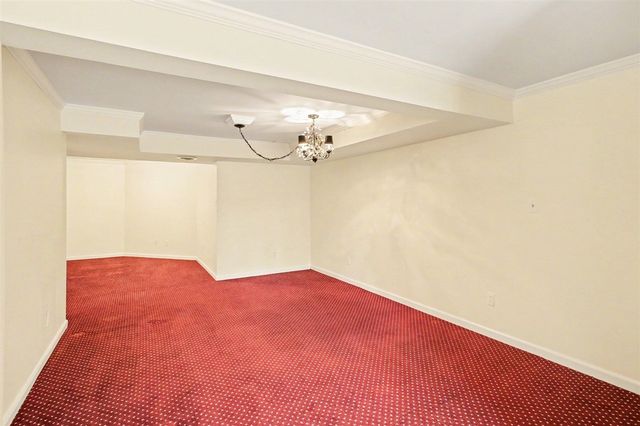 306 Pineknoll Court, Brighton, MI 48116