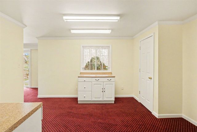 306 Pineknoll Court, Brighton, MI 48116