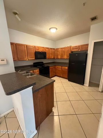 3620 KIRKPATRICK CIRCLE Circle 7, Jacksonville, FL 32210