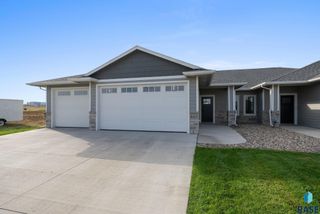 5407 W Vision Cir Circle, Sioux Falls, SD 57017
