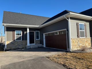 514 Anjali Court L, Sycamore, IL 60178