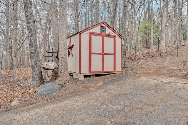 769 Lakeshore Terrace RD, Hardy, VA 24101