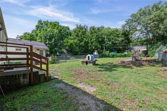 4448 Booth Street, Kansas City, KS 66103
