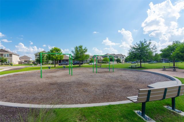 208 Timber Brook DR, Hutto, TX 78634